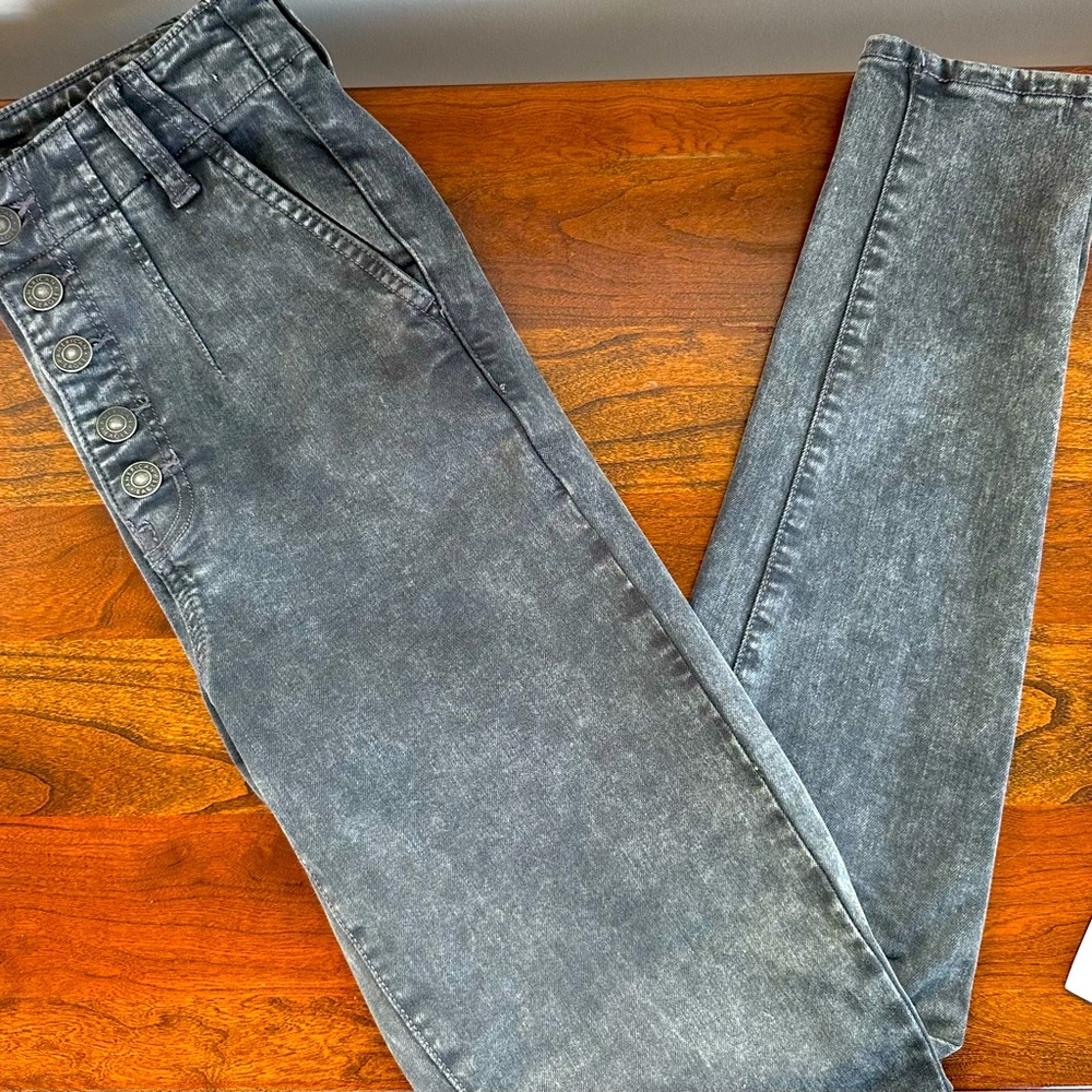 New American Eagle Outfitters Highest-Rise Jegging, Size 4R